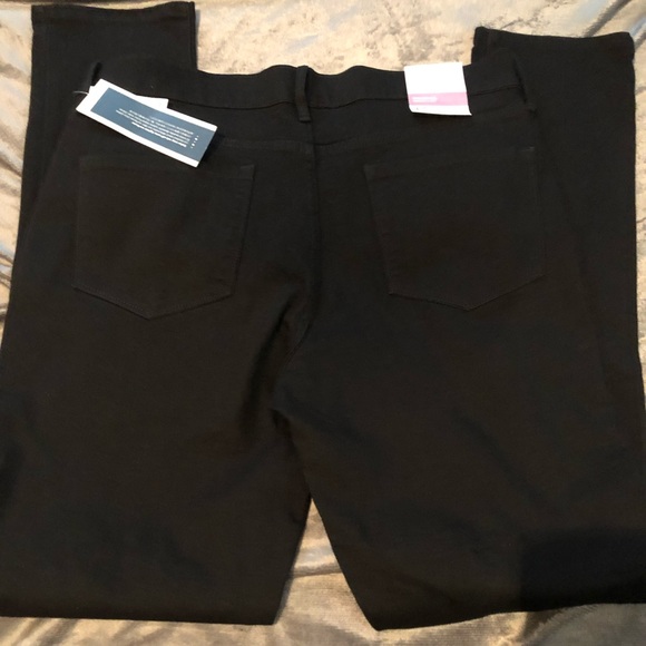 NWT Old navy black jeans - Picture 1 of 1